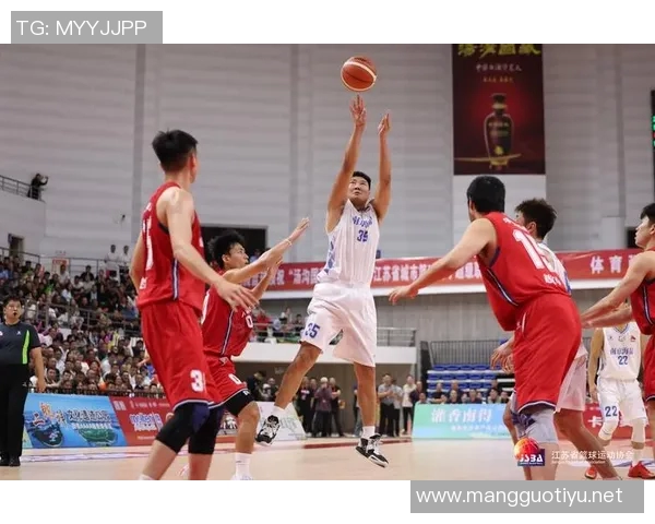 南京篮球队速度引发热议欧冠足球赛季再掀波澜 南京篮球队速度引发热议欧冠足球赛季再掀波澜