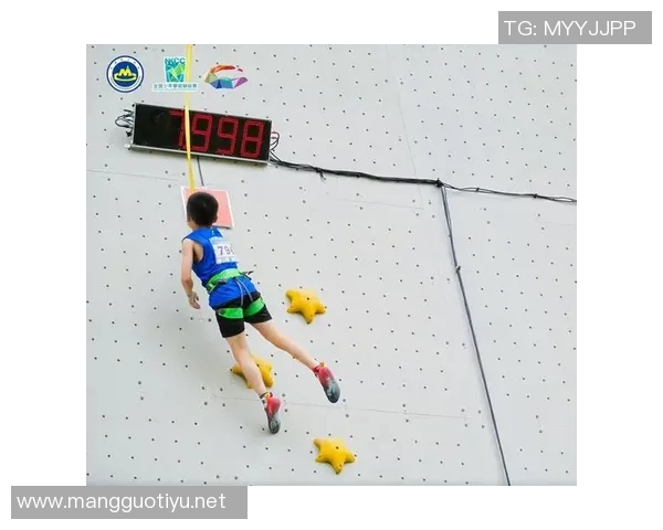 西安攀岩队在运动世界攀岩锦标赛中以79分领跑积分榜展现强大实力 西安攀岩队在运动世界攀岩锦标赛中以79分领跑积分榜展现强大实力