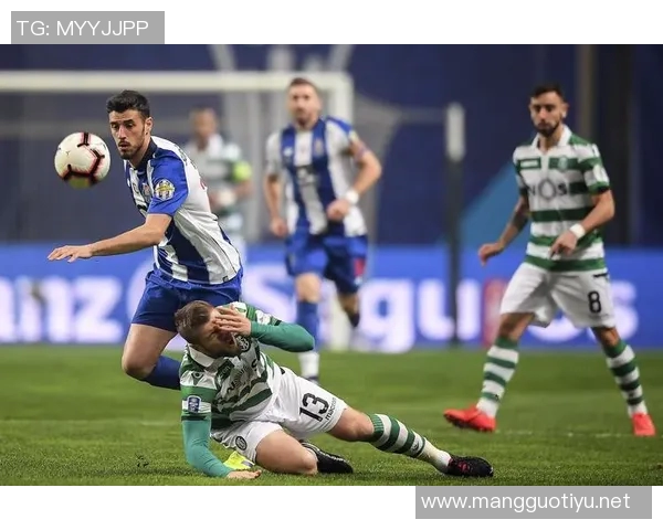 体育实时数据武汉足球队中路突破战术体系的创新与实践分析