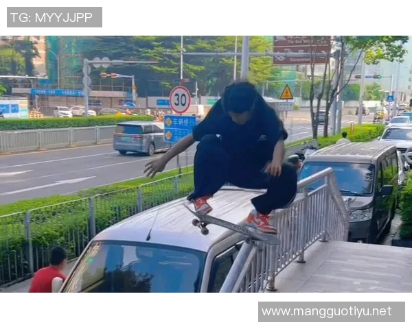 实时新闻南京极限运动嘉年华精彩回顾滑板队实力展现引人瞩目 实时新闻南京极限运动嘉年华精彩回顾滑板队实力展现引人瞩目